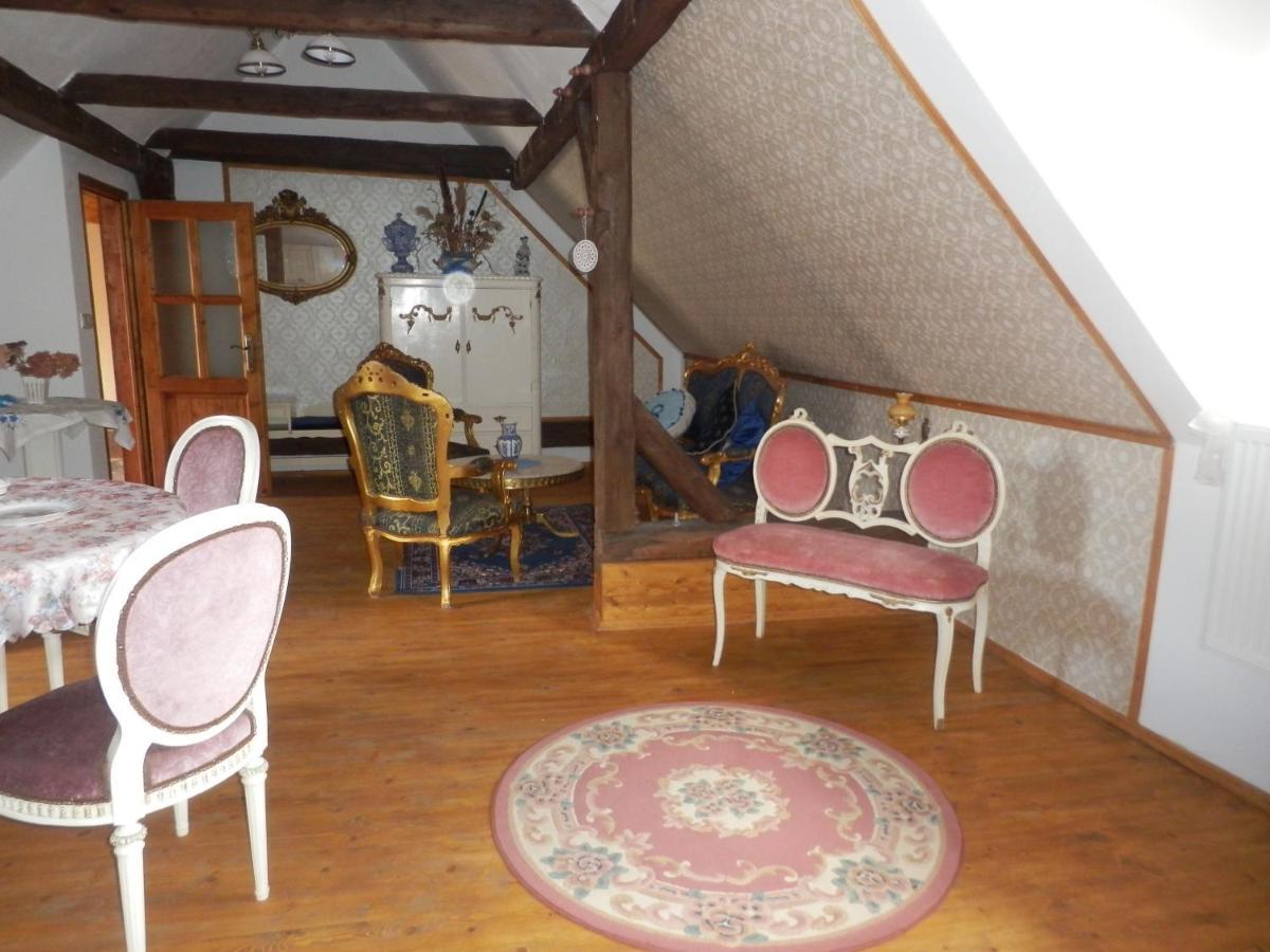 Zamecek Zdiky - Zamecky Apartman Bujanov ภายนอก รูปภาพ